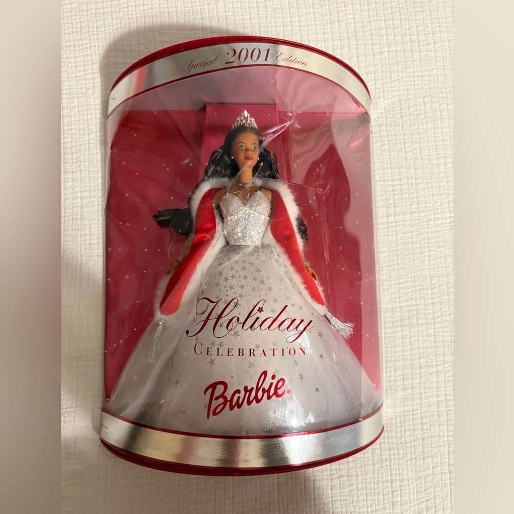 Barbie Hallmark 2001 Special Ed. Holiday Celebration Doll African American NRFB